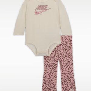 Nike Wild Warmth Set